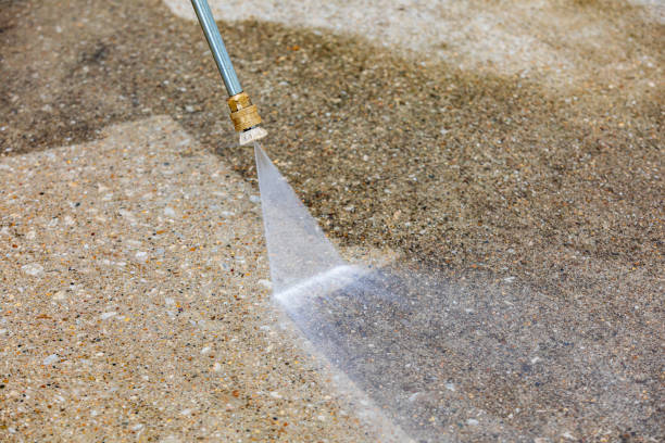 Best Building Exterior Washing  in Uvalde, TX